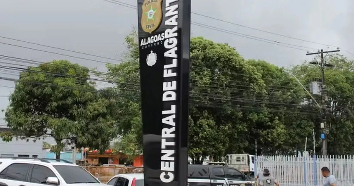 Homem é preso em Rio Largo com arma enterrada no quintal de casa